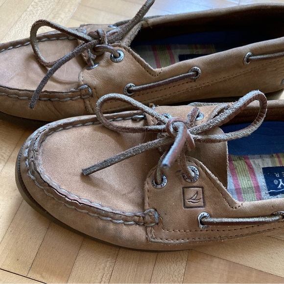 Sperry Top-Siders authentic original tan leather 2-eye boat shoes women US 6.5 - Picture 4 of 8